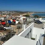 Casa Paula * ラゴス