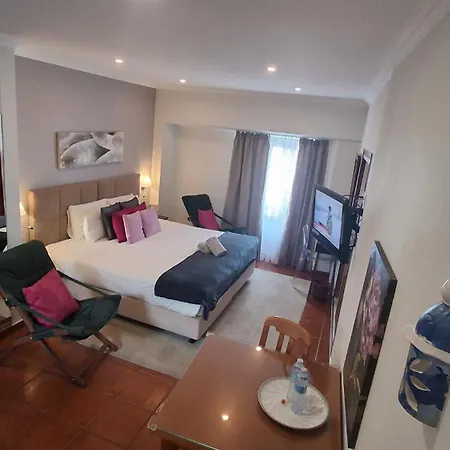 Casa Paula Apartments *